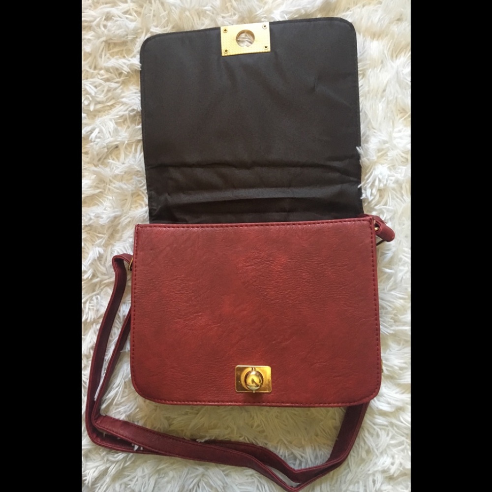 🔥Faux Leather Quilted Purse🌹 NWT🏷 - Picture 6 of 9